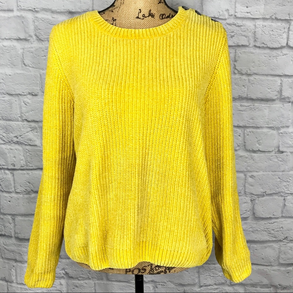 ❗️4/$25❗️SWEET RAIN Yellow Chenille Sweater